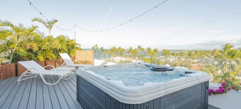 紫外线精品公寓(Ultravioleta Boutique Residences)图片