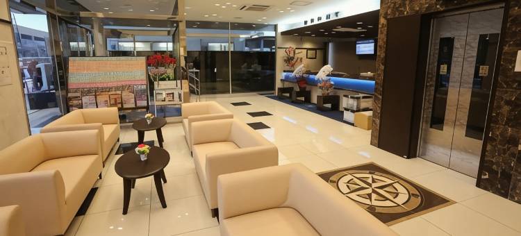 东横INN新高冈站新干线南口(Toyoko Inn Shin Takaoka Eki Shinkansen Minami Guchi)图片