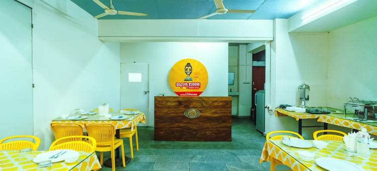 Treebo 埃尔马斯大酒店(Treebo Elmas Grand)图片