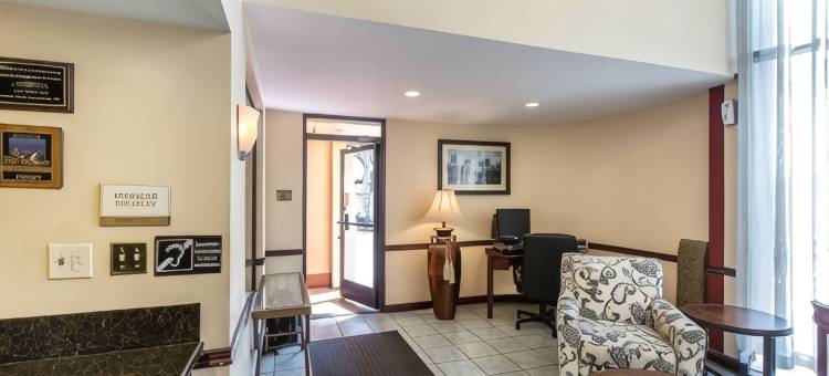 里布-科罗纳伊克诺套房酒店(Econo Lodge Inn & Suites Riverside - Corona)图片