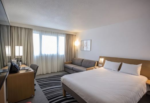 Novotel Bourges Hotel Overview