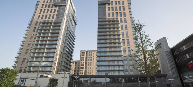 白金塔乡村至乡村酒店(Platinum Towers Country 2 Country)图片