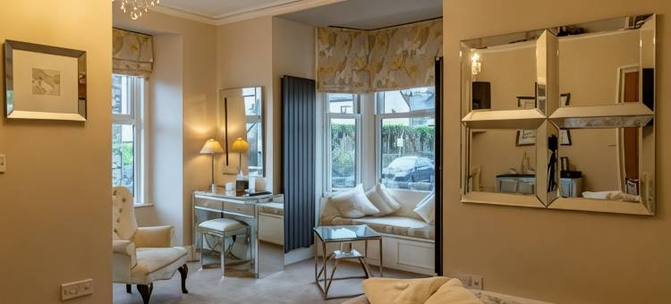 霍利小屋旅馆(Holly Lodge Guest House with Free Off Site Health Club)图片