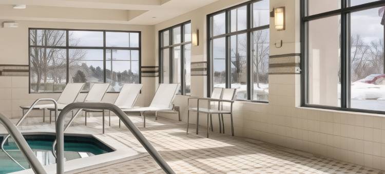 波士顿布伦特里希尔顿欢朋酒店(Hampton Inn Boston/Braintree)图片