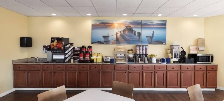 比洛克西海滩戴斯酒店(Days Inn by Wyndham Biloxi Beach)图片