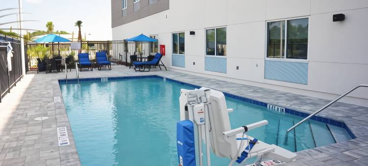 智选假日套房酒店-杰克逊维尔西/295号和10号州际公路(Holiday Inn Express & Suites JACKSONVILLE W - I295 AND I10 by IHG)图片