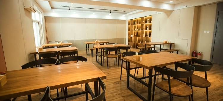 富锦鼎鑫精品酒店图片