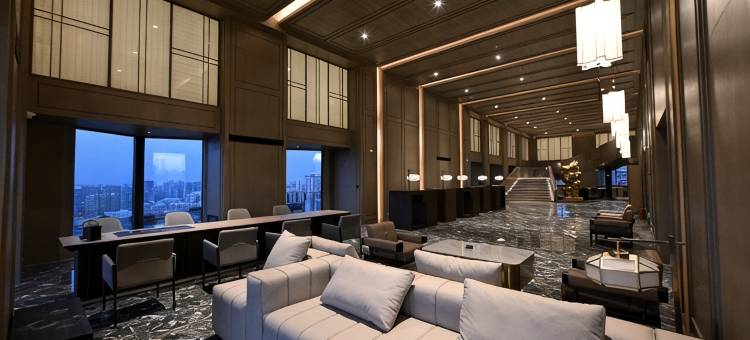 ZHONGJIE CBD HOTEL中心大酒店(沈阳中街故宫大悦城店)图片