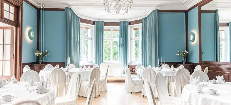 施罗斯特森塔酒店(Hotel Schloss Teutschenthal)图片
