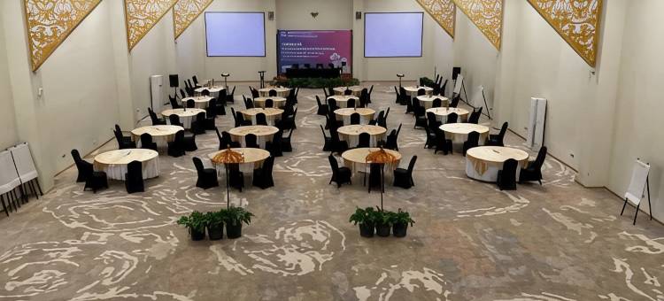 玛达利卡库塔拉贾酒店度假村及会议中心(Raja Hotel Kuta Mandalika Resort & Convention)图片
