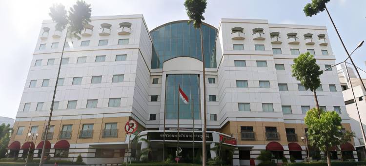 泗水套房酒店群岛酒店集团(Surabaya Suites Hotel Powered by Archipelago)图片