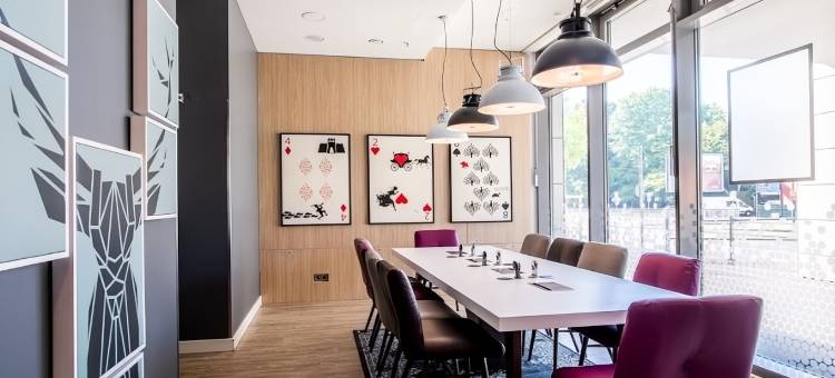 南科隆市普瑞米尔酒店(Premier Inn Koln City Sud)图片