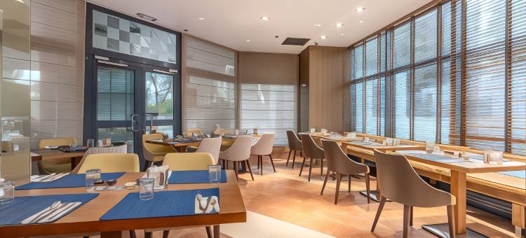 米拉希尔拉欧星套房酒店(Eurostars Suites Mirasierra)图片
