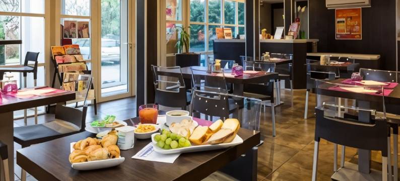 Initial by Balladins Lyon / Chanas图片