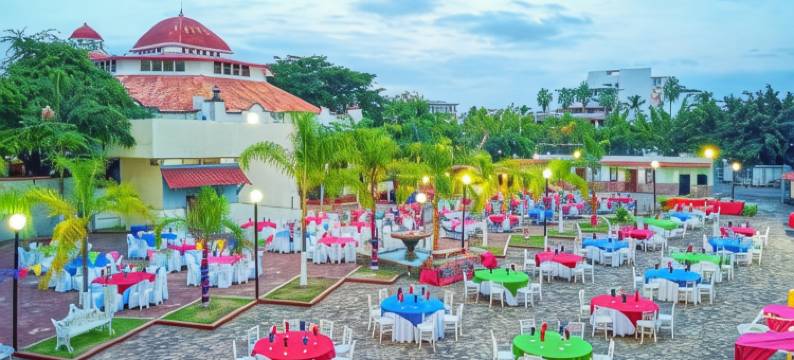 克里斯塔尔巴亚以塔港酒店(Krystal Vallarta)图片