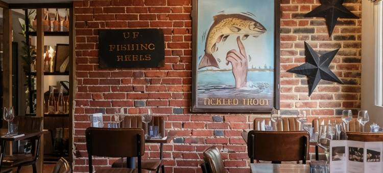 提克特洛特宾馆(The Tickled Trout)图片