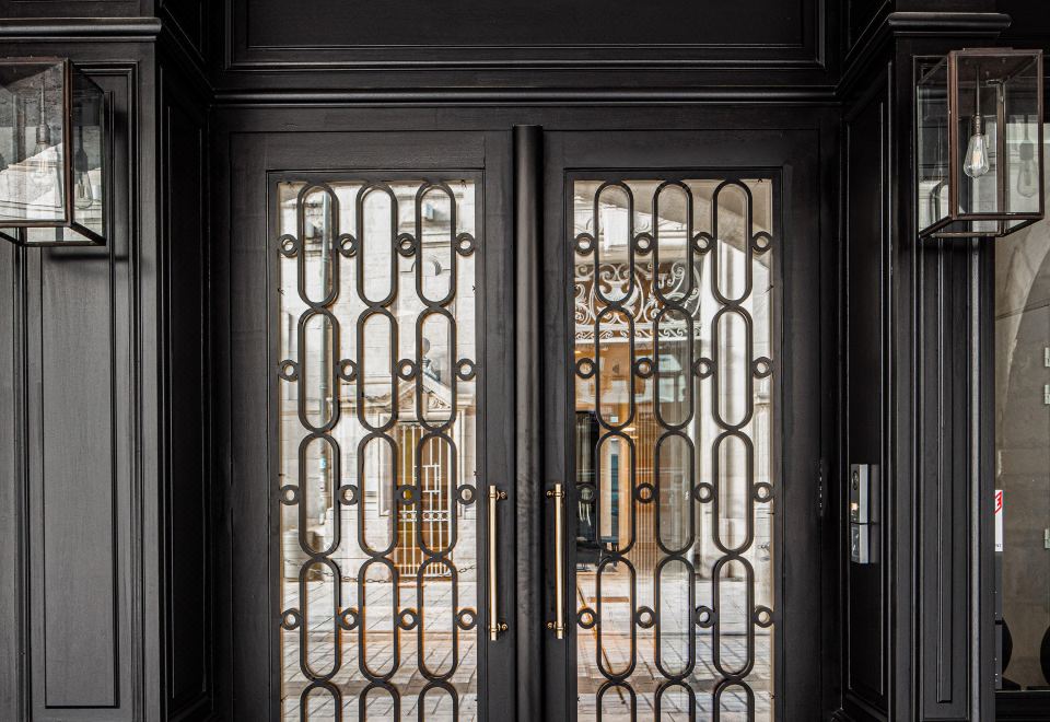 Maisons du Monde Hôtel & Suites - la Rochelle Vieux Port Hotel Overview