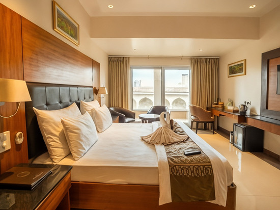 达文盖雷南星酒店