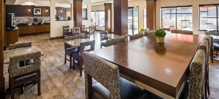 希尔贝斯特韦斯特优质套房酒店(Best Western Plus Hill Country Suites)图片