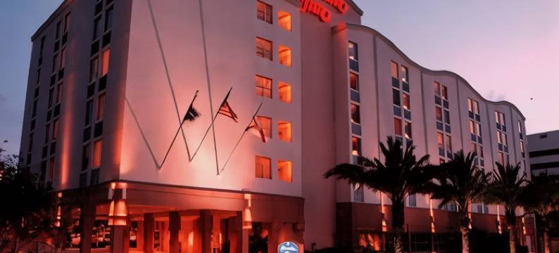 迈阿密椰林珊瑚山墙欢朋酒店(Hampton Inn Miami-Coconut Grove/Coral Gables)图片
