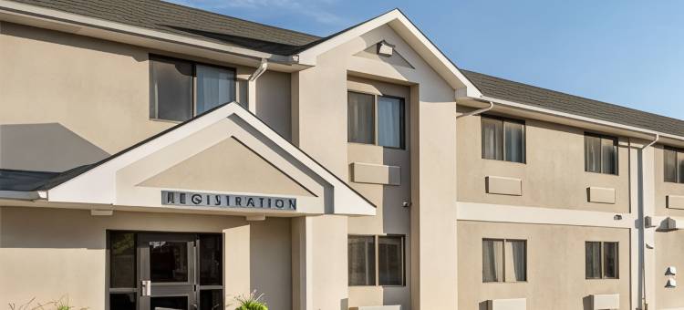 赫恩温德姆呗盟酒店(Baymont by Wyndham Hearne)图片