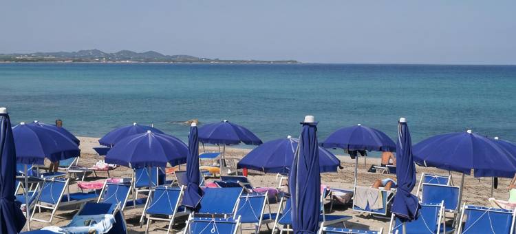 埃塞加卢拉俱乐部海滩酒店(Club Esse Gallura)图片