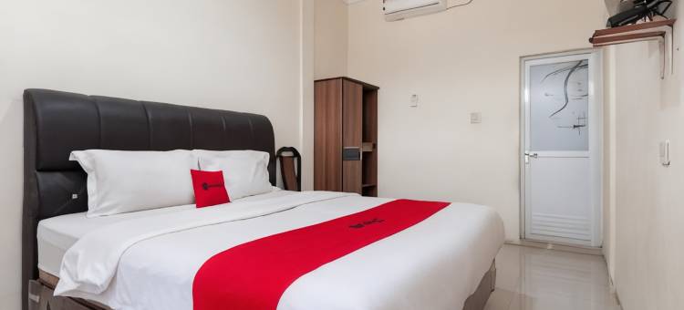 OYO 2916 奥普塞缪尔家庭旅馆(RedDoorz at Samuel Homestay Pematangsiantar)图片