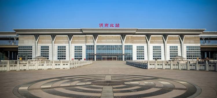 曼城花园酒店(渭南仓程路吾悦广场店)图片