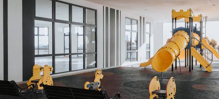 Landmark Residence 2 by Dehoz Suites图片