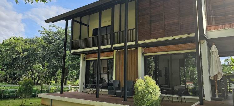 位于穆埃克莱克的3卧室独栋房屋-平方米|带1个独立浴室(The green canopy estate)图片