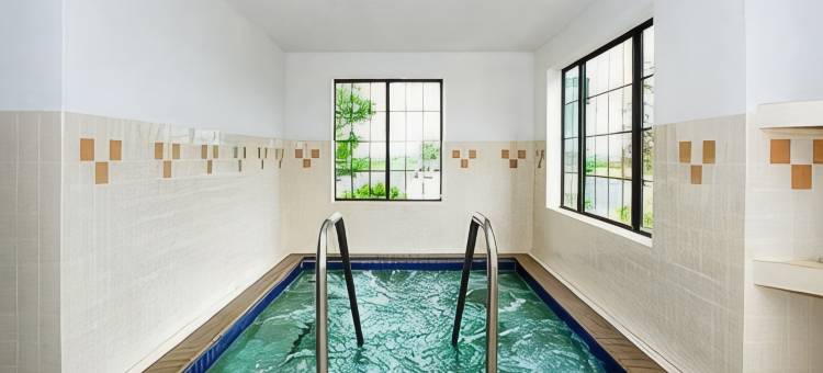 瓦通纳近医学中心舒适酒店(Comfort Inn Owatonna Near Medical Center)图片