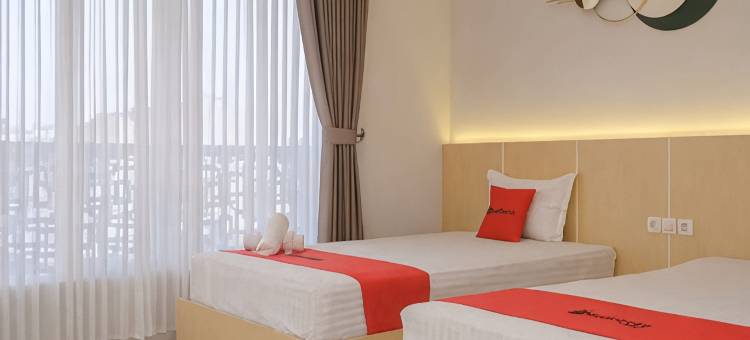 克拉登火车站附近瑞德多兹酒店(RedDoorz at Hotel Putra Perdana Klaten)图片