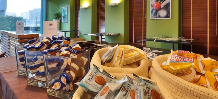 乌纳酒店米兰 1 号法义公寓式酒店(UNA Hotels The One Milano Hotel & Residence)图片