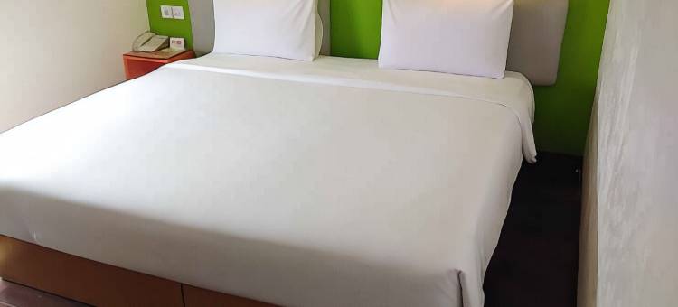 波诺罗戈艾玛利斯酒店(Amaris Hotel Ponorogo)图片