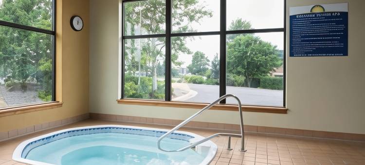 博兹曼戴斯套房酒店(Days Inn & Suites by Wyndham Bozeman)图片