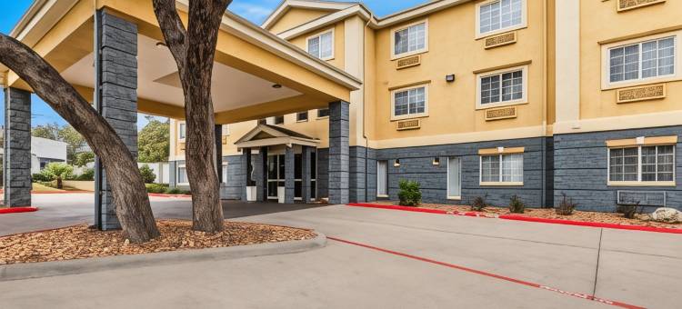 品质酒店及套房机场北 - 石橡树(Quality Inn & Suites Airport North - Stone Oak)图片