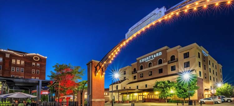威奇托旧城万怡酒店(Courtyard Wichita at Old Town)图片