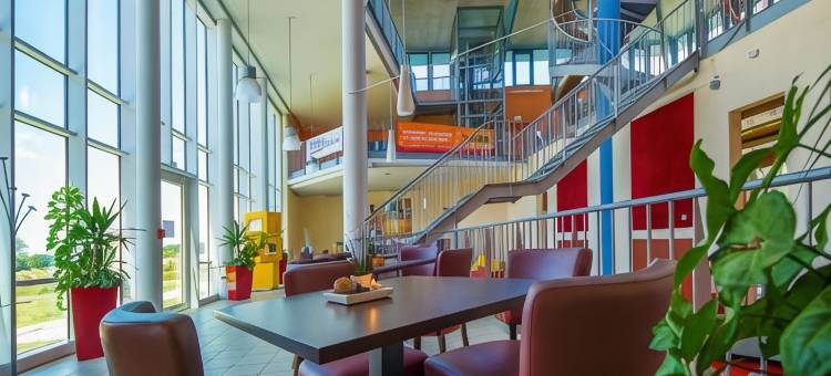 于利希布肯霍夫公园胡法酒店(Jufa Hotel im Brückenkopfpark - Jülich)图片