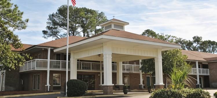 美国最佳酒店-博福尔(America's Best Inn and Suites Beaufort)图片
