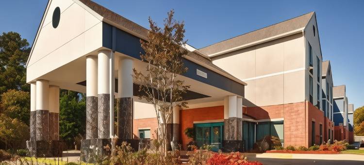 罗斯威尔/阿法乐特贝斯特韦斯特优质酒店(Best Western Plus Roswell/Alpharetta)图片