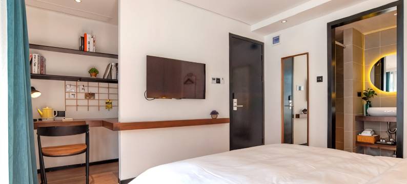 逆光青芝坞浙大玉泉校区店民宿(崇德路3号分店)图片