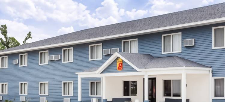 普拉特维尔速8酒店(Super 8 by Wyndham Platteville)图片