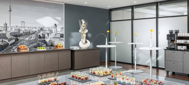 柏林亚历山大广场NH酒店(NH Berlin Alexanderplatz)图片