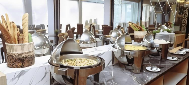 肯达里萨拉赛利亚酒店(Zahra Syariah Hotel Kendari)图片