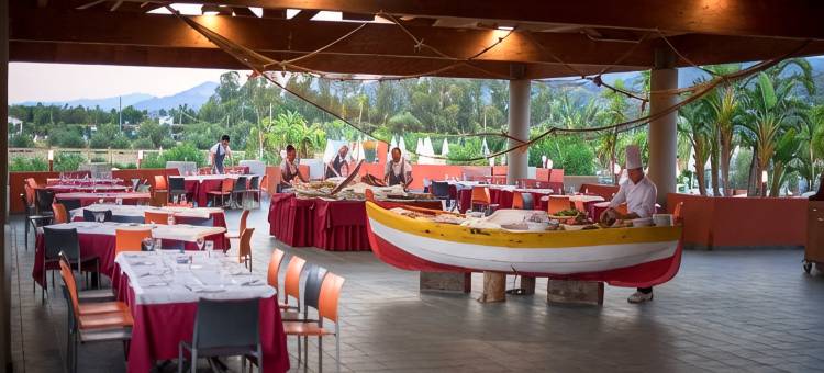 VOI拜亚二丁达度假酒店(VOI Baia di Tindari Resort)图片
