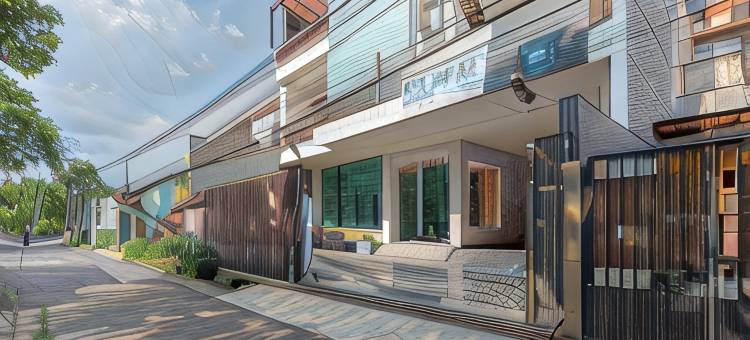 红门酒店-近基亚拉阿尔塔公园(Reddoorz Near Kiara Artha Park)图片