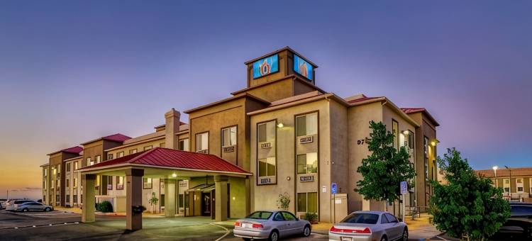 开间6套房 - 希斯皮里亚，加利福尼亚州 - 西主街 - I-15(Studio 6 Suites Hesperia, CA West Main Street I 15)图片