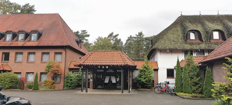 索尔陶尔海德花园酒店(Heidehotel Soltauer Hof)图片