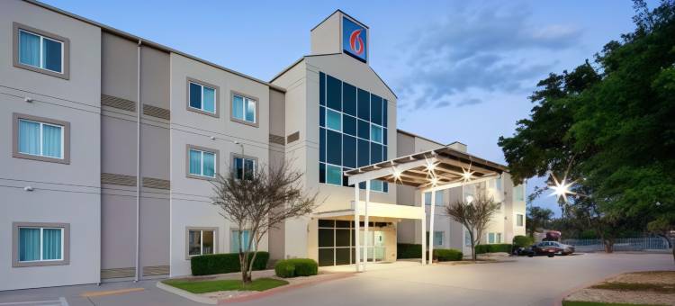 Baymont by Wyndham San Antonio Airport图片