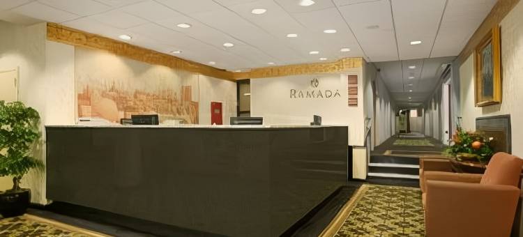 泽西市华美达酒店(Ramada by Wyndham Jersey City)图片